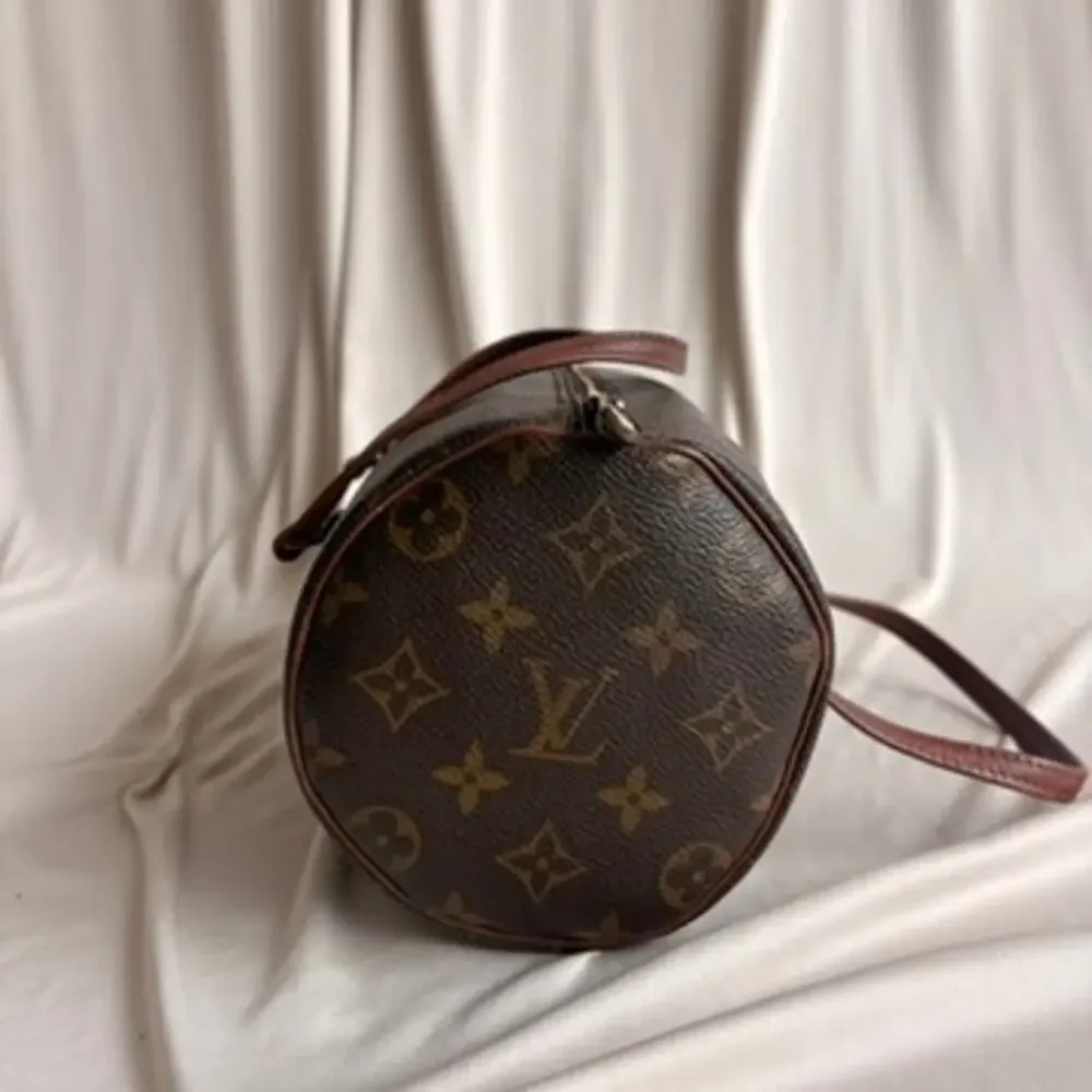Vintage Louis Vuitton 1988 Monogram Papillon 26 Bag